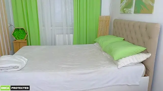 Miss Alisa  online show from 26, 4, 2026