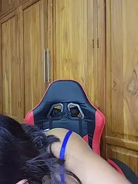 Snapshot of Mia_em chatting on 9, 6, 2026 Mia em online show from 9, 6, 2026