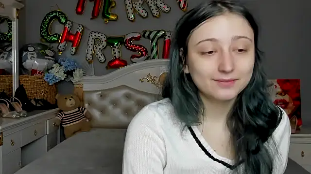 Snapshot of MermeiDia chatting on 17, 12, 2025 MermeiDia online show from 17, 12, 2025