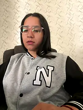 Val12777 online show from 7, 1, 2026