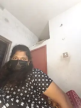 Snapshot of tamilsaisree chatting on 23, 4, 2026 tamilsaisree online show from 23, 4, 2026