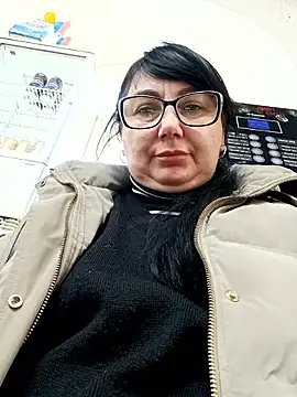 MariSwan222 online show from 3, 3, 2026