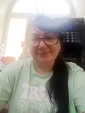 Snapshot of MariSwan222 chatting on 6, 6, 2026 MariSwan222 online show from 6, 6, 2026