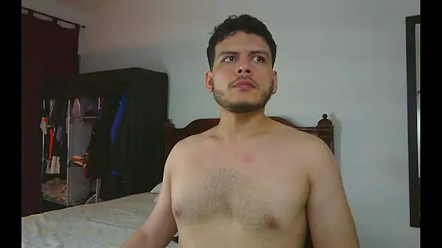 Snapshot of luxo_kane chatting on 16, 12, 2025 luxo kane online show from 16, 12, 2025