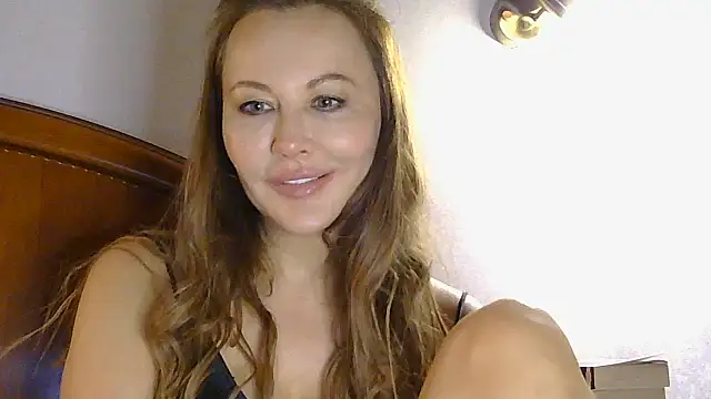 Snapshot of NessaMuti chatting on 22, 12, 2025 NessaMuti online show from 22, 12, 2025