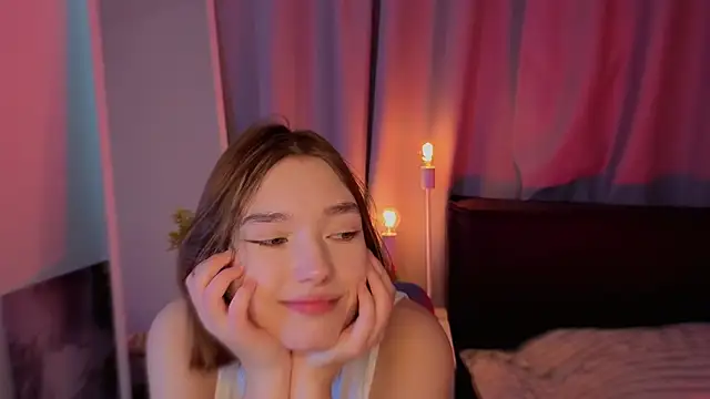 Leyla crsh online show from 28, 2, 2026