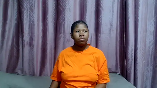 TemptingCloeXx online show from 6, 2, 2026