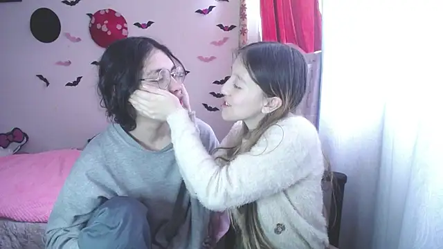 Briar y Blair online show from 27, 3, 2026