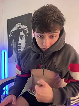 lian fooxx online show from 29, 3, 2026