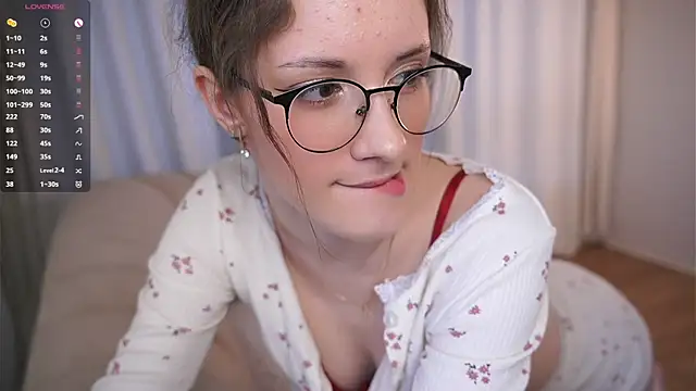 KarmenRasey online show from 12, 4, 2026