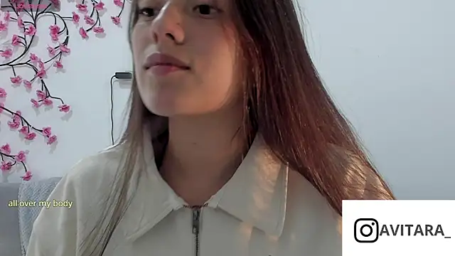 vanesita  online show from 21, 7, 2026