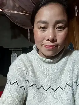 Chloe-ee online show from 19, 12, 2025