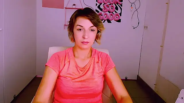 Snapshot of Lana_Foxyy chatting on 7, 7, 2026 Lana Foxyy online show from 7, 7, 2026
