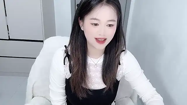 Amireux-8 online show from 10, 2, 2026