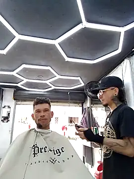 Snapshot of BIG_TAVO chatting on 17, 12, 2025 BIG TAVO online show from 17, 12, 2025