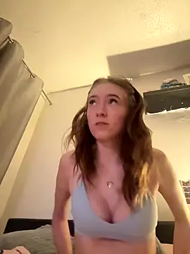 Snapshot of Keriacat_ chatting on 18, 12, 2025 Keriacat online show from 18, 12, 2025