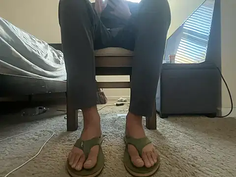 Snapshot of Kingbertfeet chatting on 9, 2, 2026 Kingbertfeet online show from 9, 2, 2026