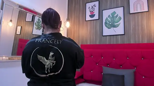 meggancurvy online show from 26, 3, 2026