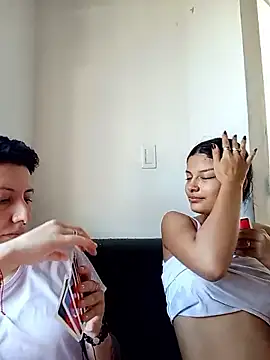 Mei and Gaby online show from 17, 1, 2026