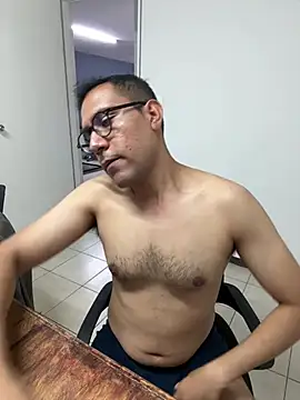 AdrianGarcia89 online show from 11, 6, 2026
