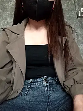 Snapshot of kiss-you12 chatting on 18, 12, 2025 kiss-you12 online show from 18, 12, 2025