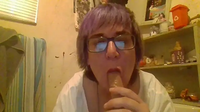 Snapshot of becky1111 chatting on 25, 6, 2026 becky1111 online show from 25, 6, 2026