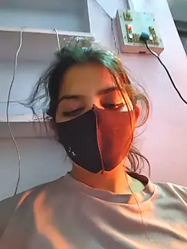 Snapshot of kinsu4763 chatting on 12, 1, 2026 kinsu4763 online show from 12, 1, 2026