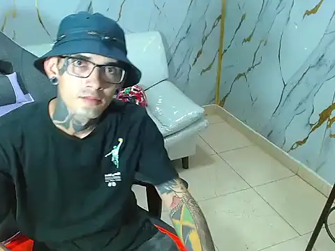 Boy tatto77 online show from 5, 2, 2026