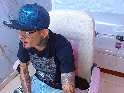 Boy tatto77 online show from 15, 7, 2026