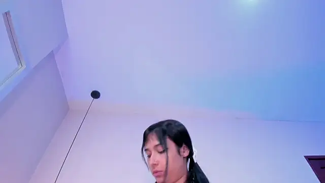 GahiaBelucci online show from 11, 3, 2026