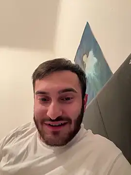 Snapshot of _Yuns chatting on 17, 12, 2025 Yuns online show from 17, 12, 2025