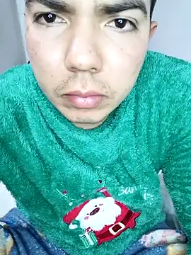 Snapshot of Remopay198 chatting on 18, 12, 2025 Remopay198 online show from 18, 12, 2025