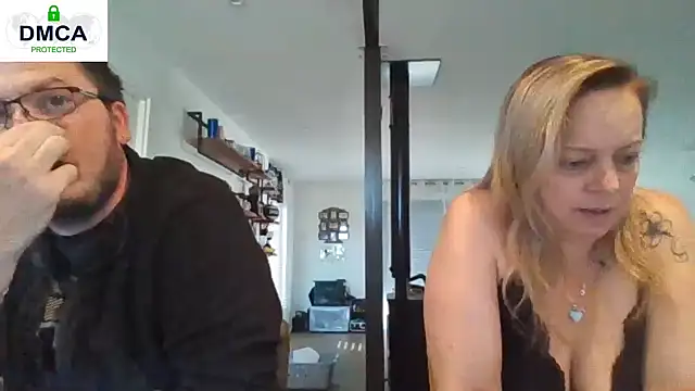 Miss-Chupagirly online show from 18, 3, 2026