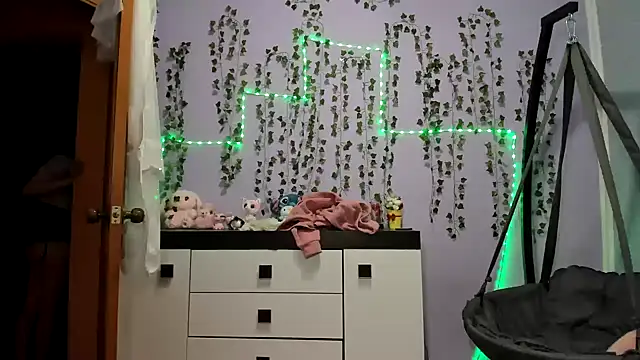 Yoonhee ki online show from 15, 3, 2026