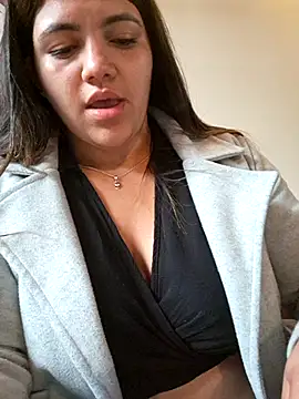 Ivy enjoy online show from 27, 2, 2026