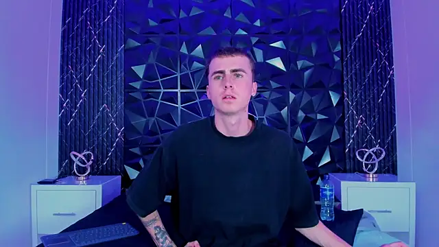 Snapshot of SpaceBoy1 chatting on 19, 2, 2026 SpaceBoy1 online show from 19, 2, 2026