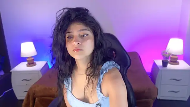 hannaa cute online show from 24, 7, 2026