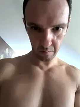 AlexxxisPitesti online show from 21, 12, 2025