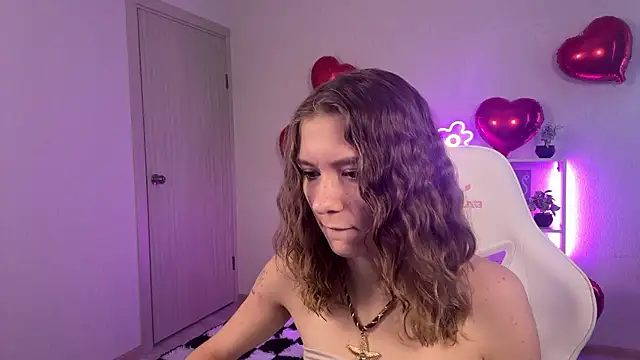 KellySunn online show from 10, 2, 2026