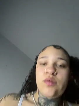 Snapshot of urprettygirlleenay chatting on 5, 3, 2026 urprettygirlleenay online show from 5, 3, 2026