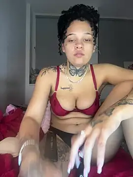 Snapshot of urprettygirlleenay chatting on 8, 3, 2026 urprettygirlleenay online show from 8, 3, 2026