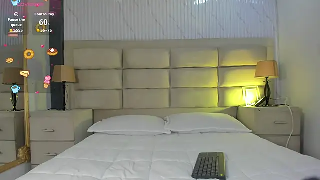 ManuelaEvans  online show from 23, 2, 2026