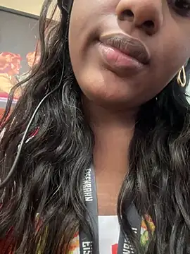 amorasecy online show from 25, 3, 2026