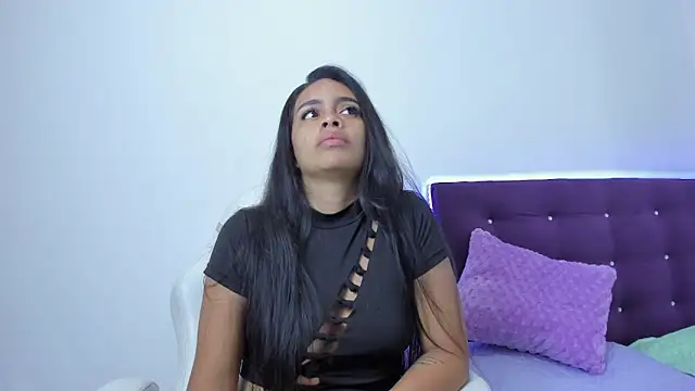 Megansweetcome online show from 3, 3, 2026