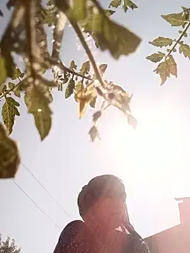 Karishma singh online show from 2, 3, 2026