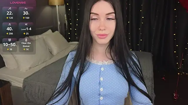 Chloe   Davis online show from 23, 2, 2026