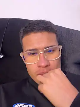 Latin Paisa Boy online show from 8, 2, 2026