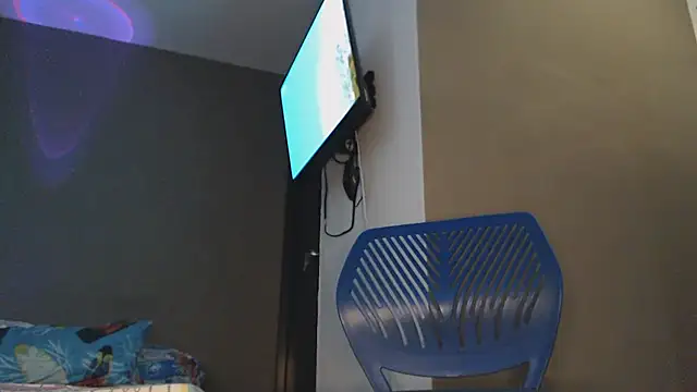 Snapshot of Millan_DarkWood chatting on 3, 3, 2026 Millan DarkWood online show from 3, 3, 2026