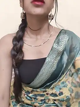 Snapshot of Yours-Zeenat chatting on 15, 5, 2026 Yours-Zeenat online show from 15, 5, 2026