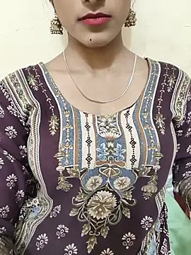 Snapshot of Yours-Zeenat chatting on 26, 5, 2026 Yours-Zeenat online show from 26, 5, 2026